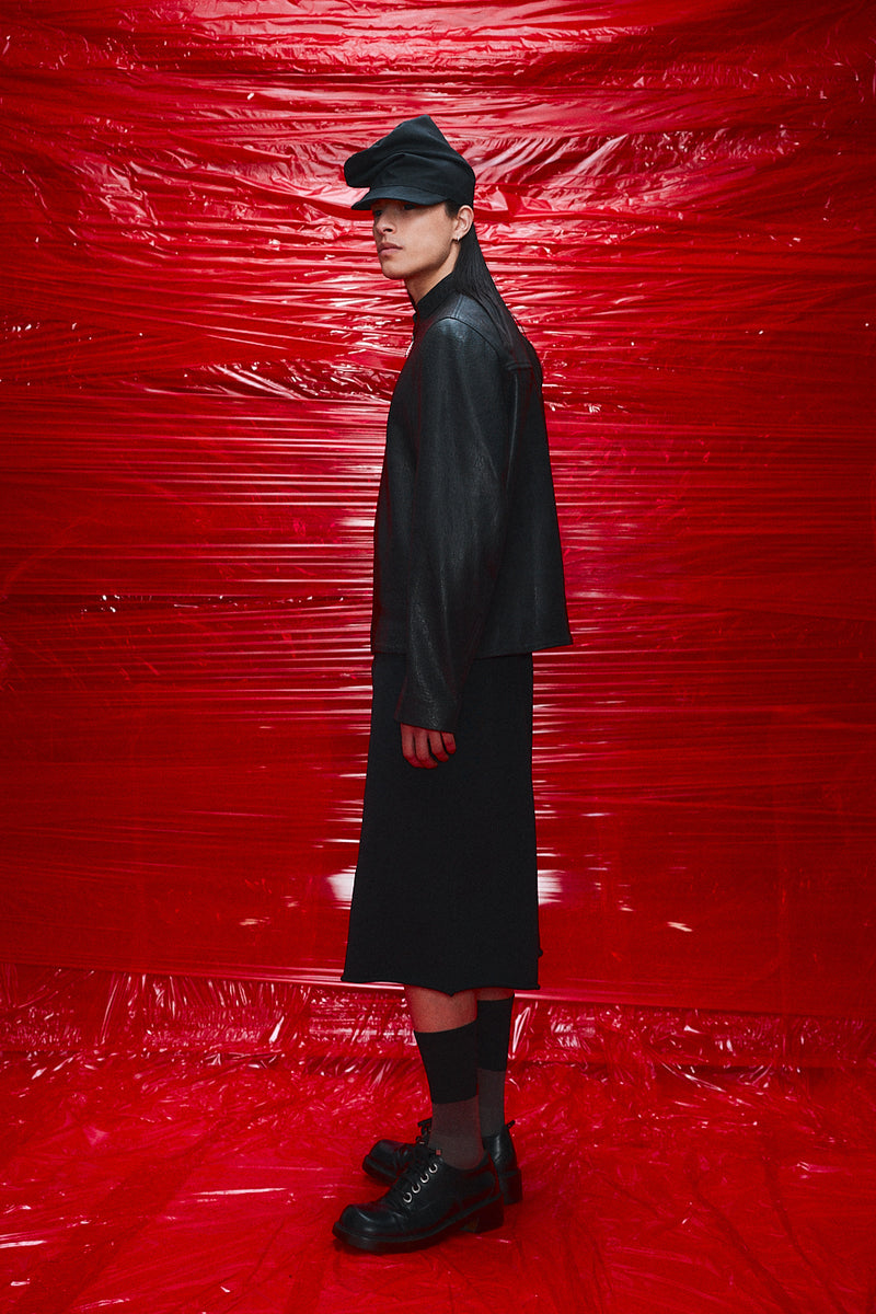 "Yuki" wide terry short midnight