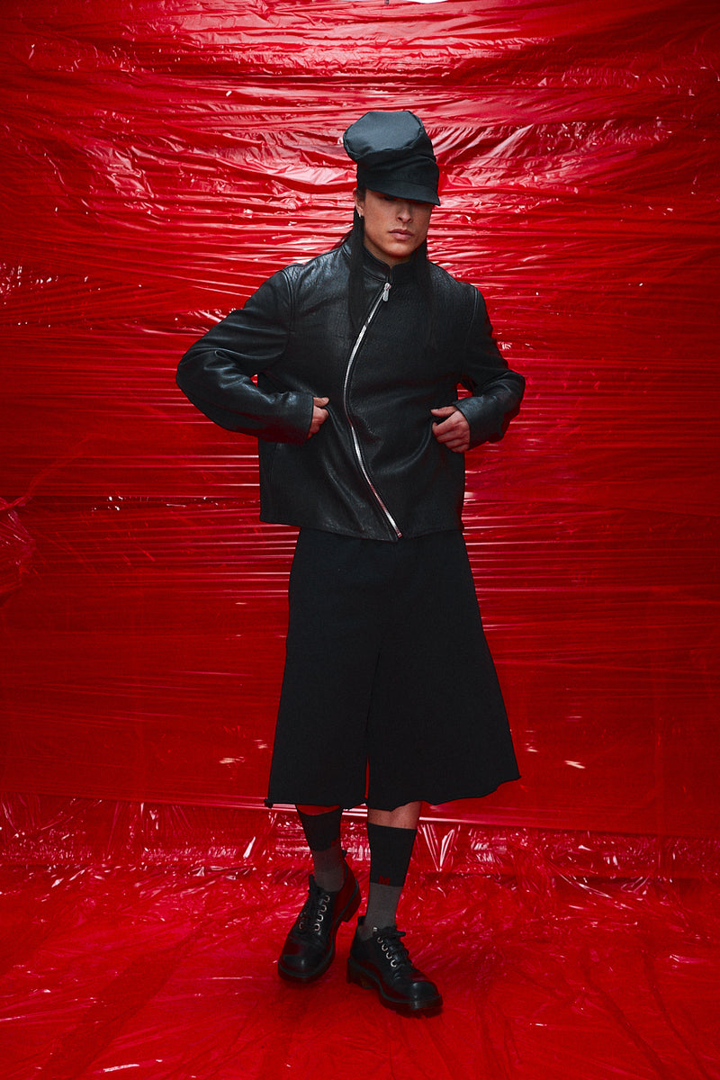 "Yuki" wide terry short midnight