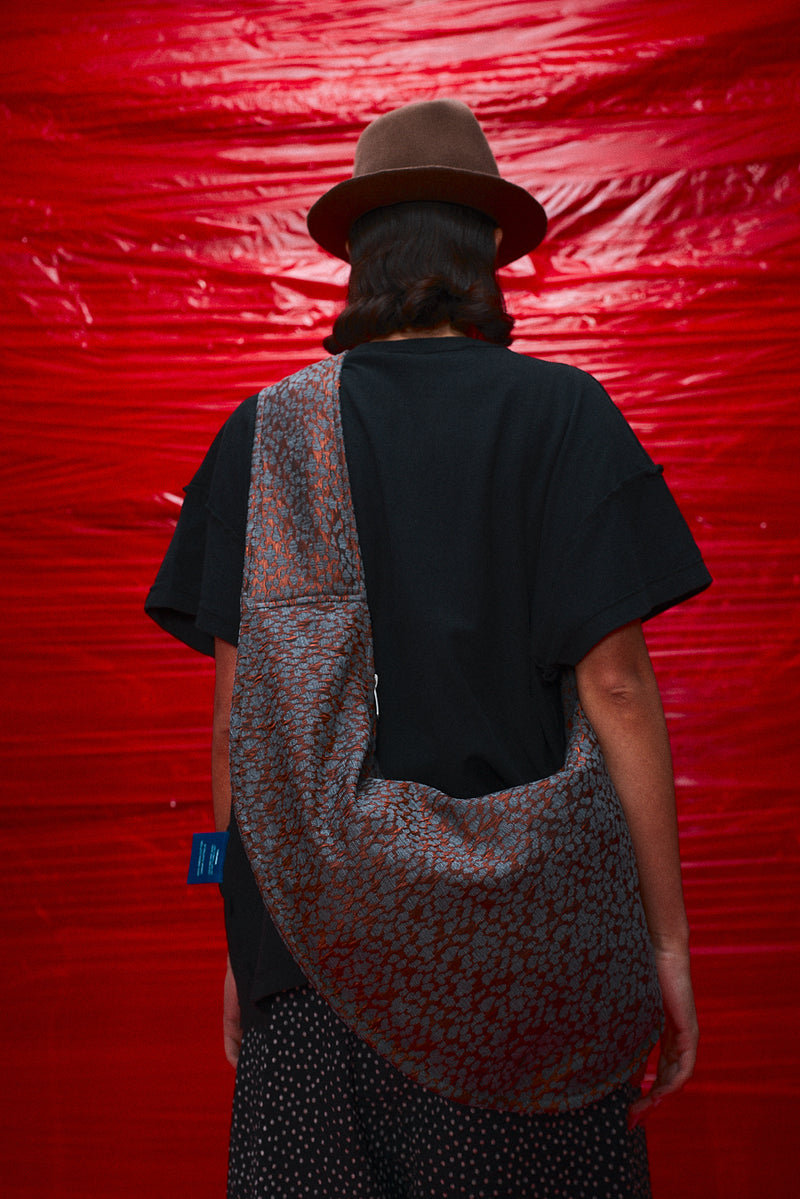 "Mio" oversized cross body bag leopard