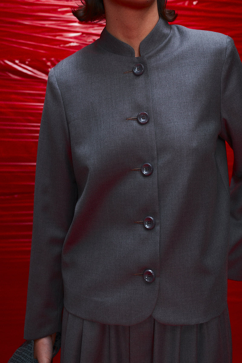 "Hruki jacket" Fitted jacket with buttons Brown