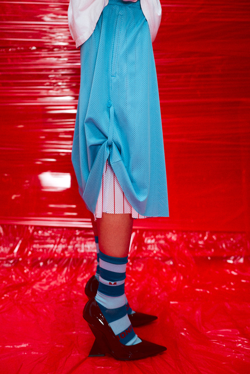 "paris" 3/4 Basketball mesh short sky blue