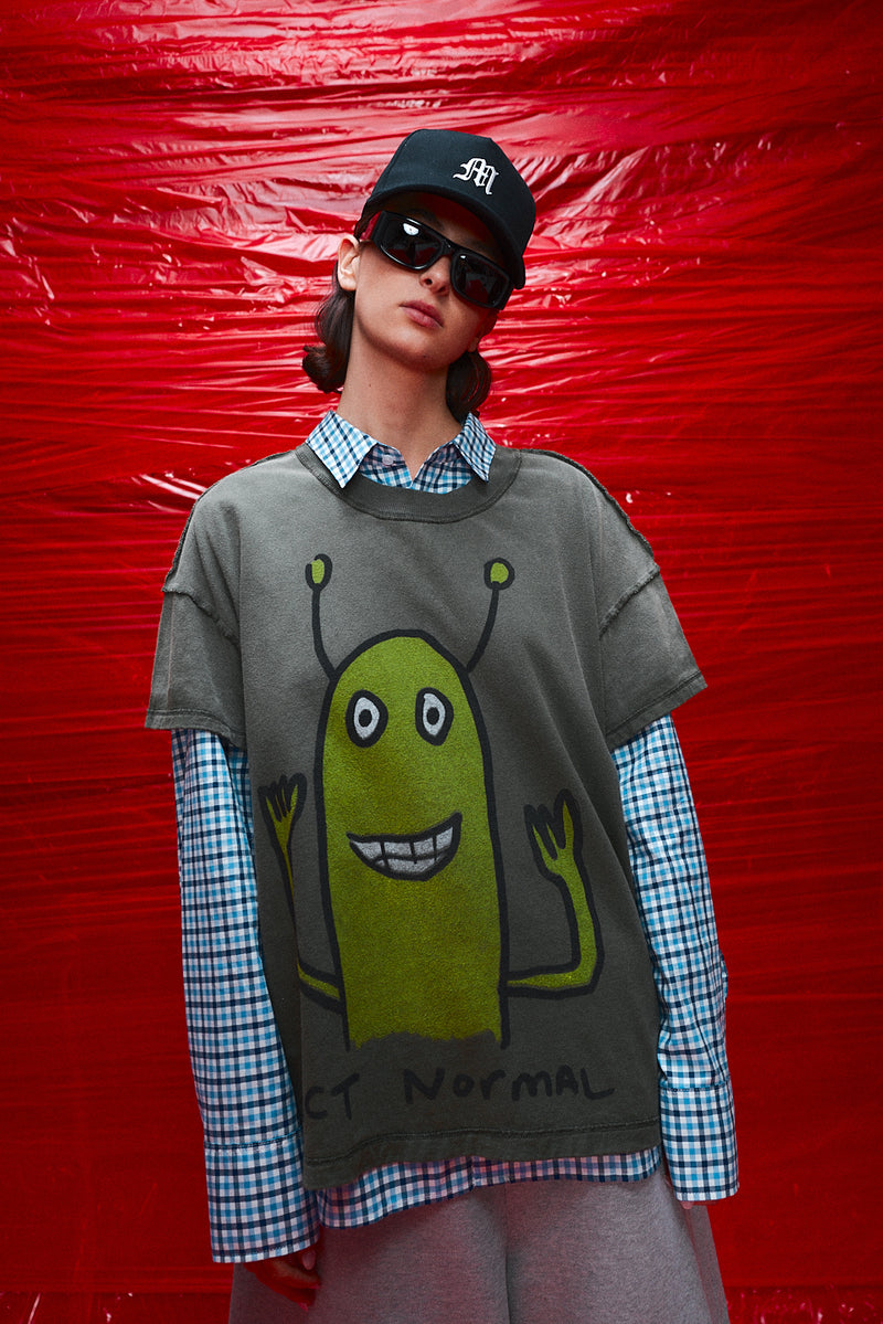 "Act Normal" T-shirt Green