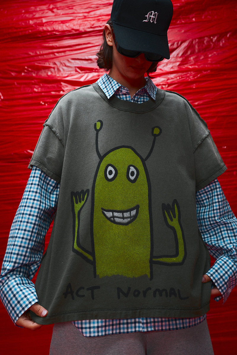 "Act Normal" T-shirt Green