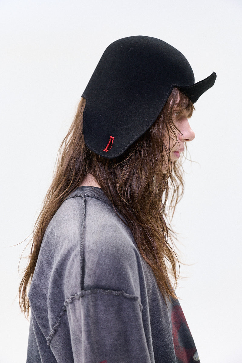 "FYN" rabbit fur skull cap
