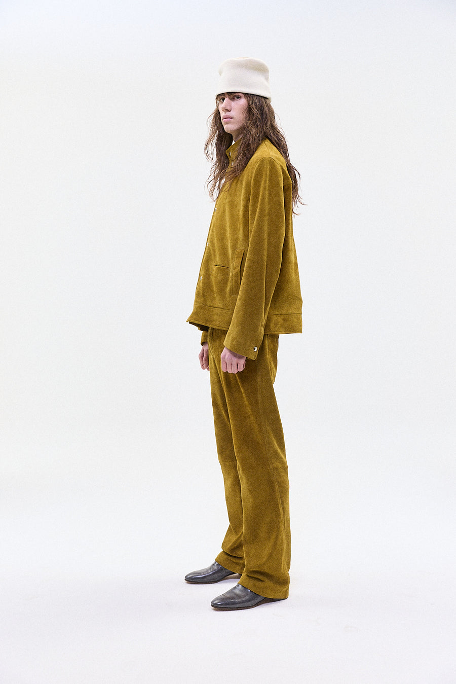 "LUC" suede trouser