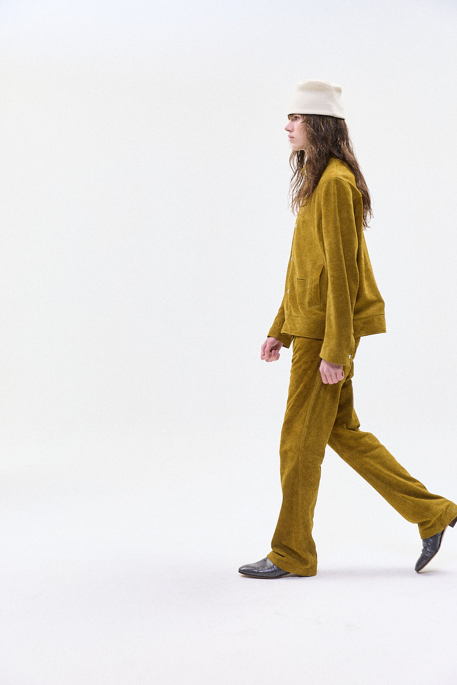 "LUC" suede trouser
