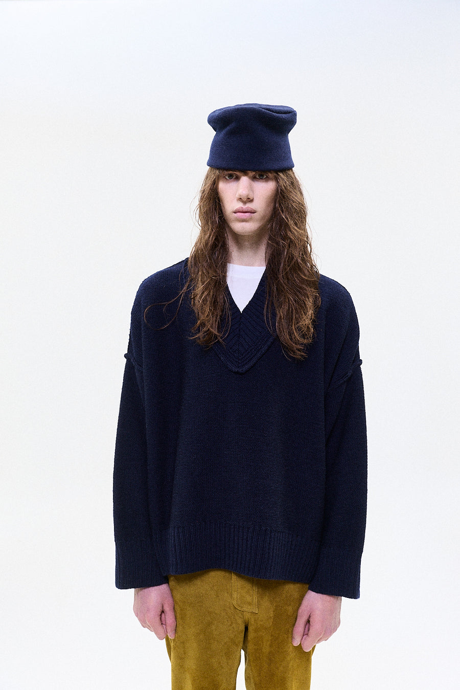 "DARIA" V-NECK JUMPER MIDNIGHT MARINE BLUE