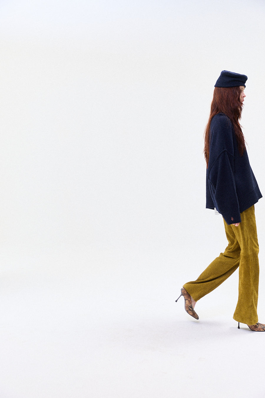 "LUC" suede trouser