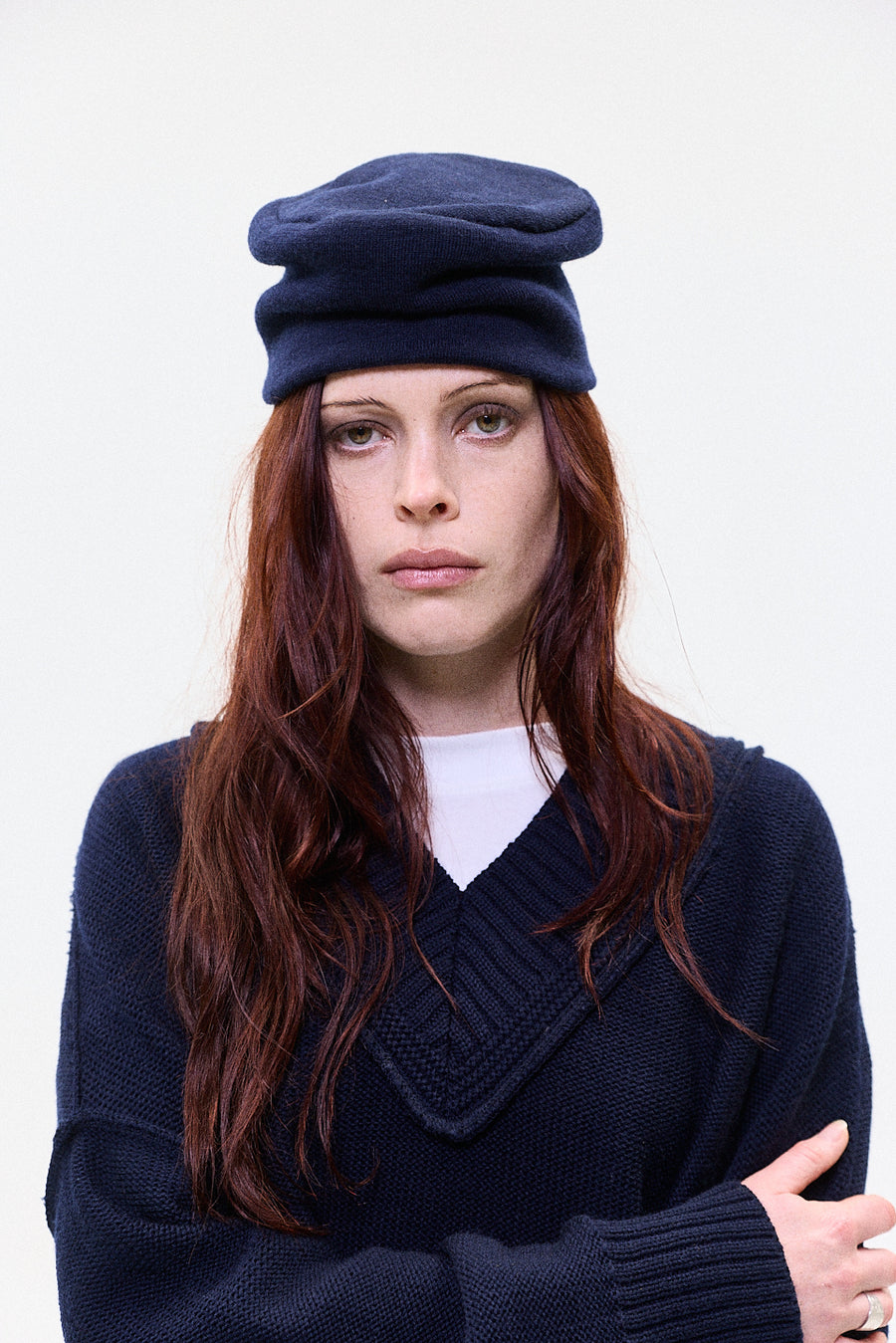 "DARIA" V-NECK JUMPER MIDNIGHT MARINE BLUE