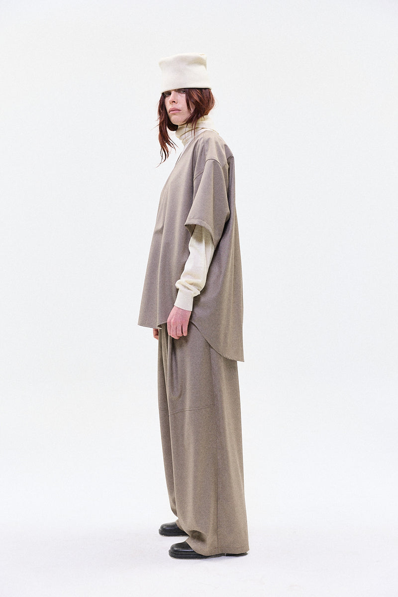 "Nino" Oversized trouser wool sand