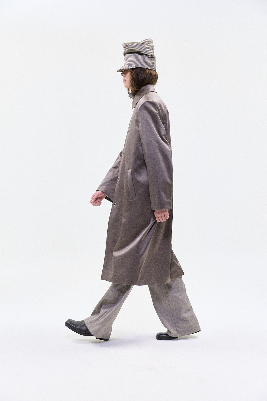 "BORIS" SATIN SHINE OVER COAT
