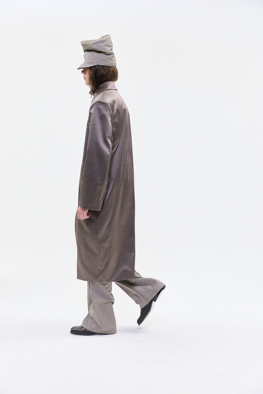 "BORIS" SATIN SHINE OVER COAT