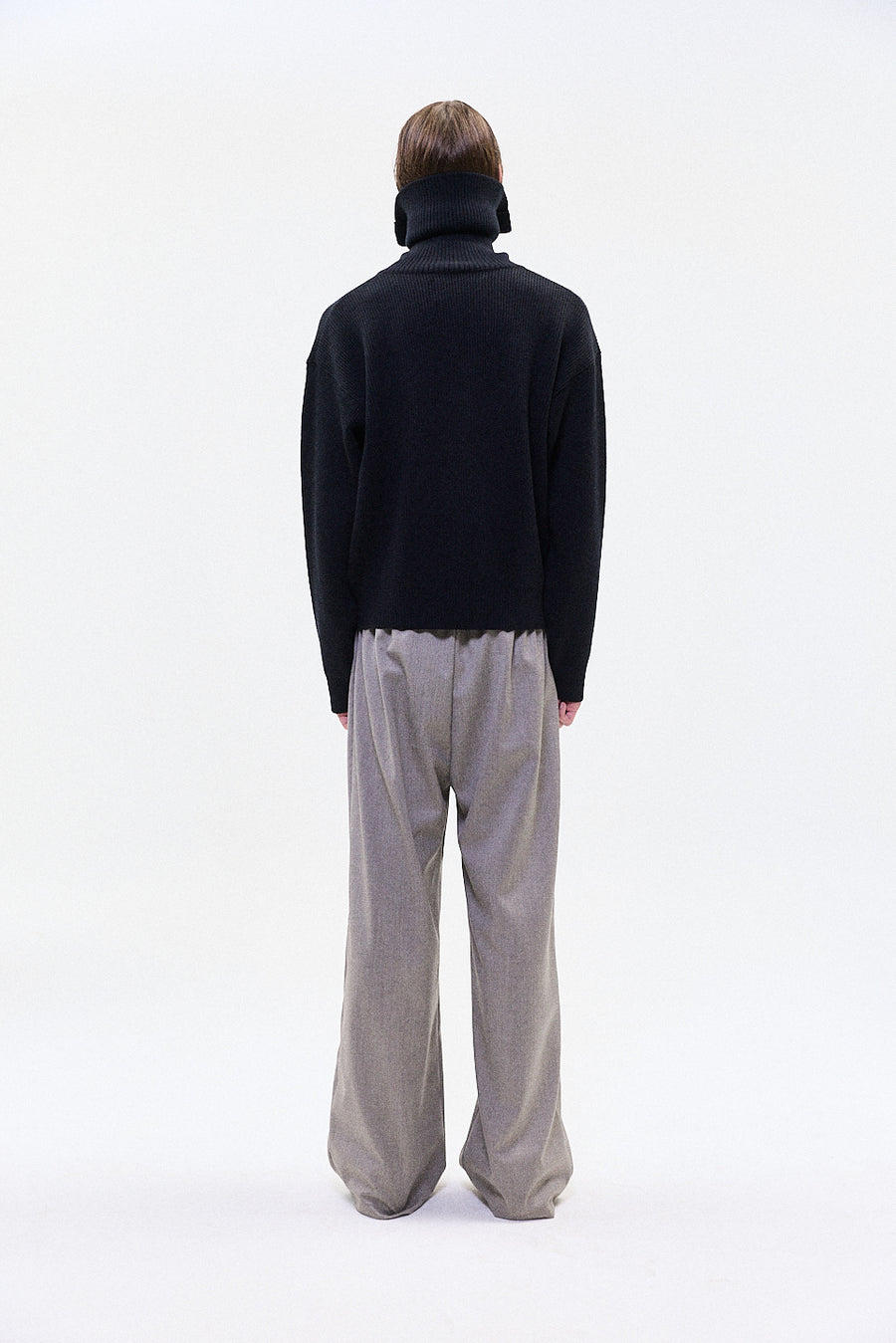 "DANTE" turtle neck knit midnight