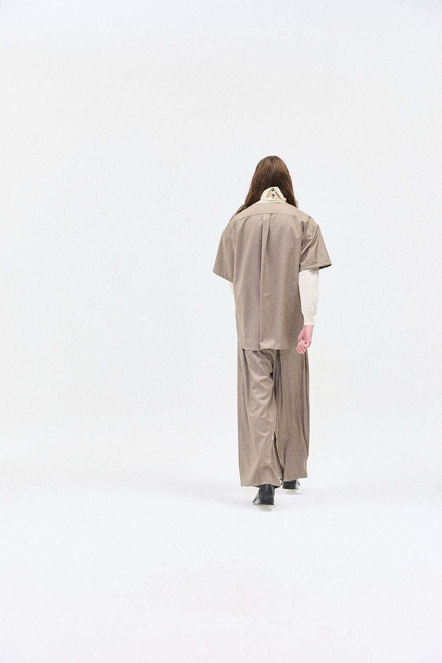 "Nino" Oversized trouser wool sand