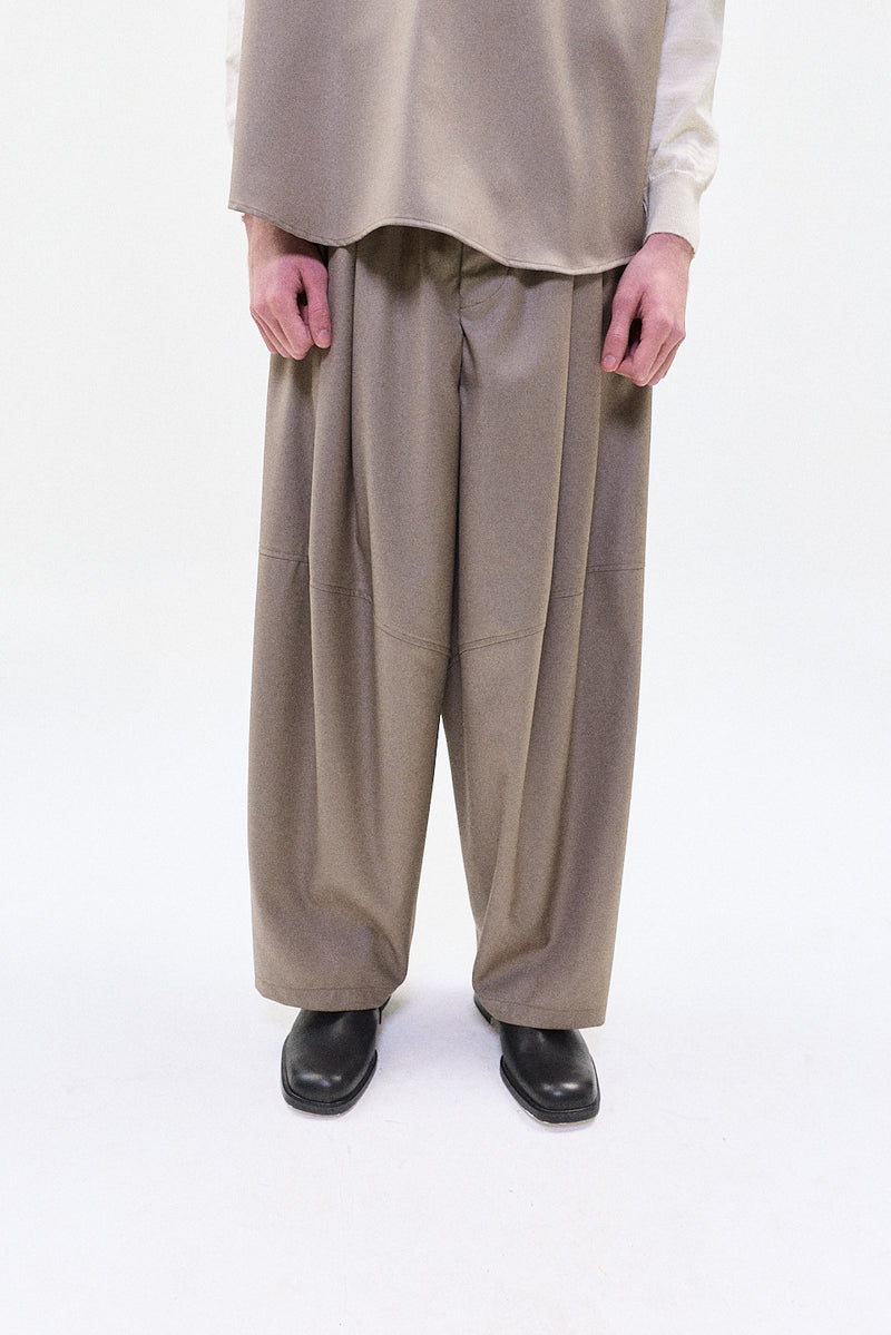 "Nino" Oversized trouser wool sand
