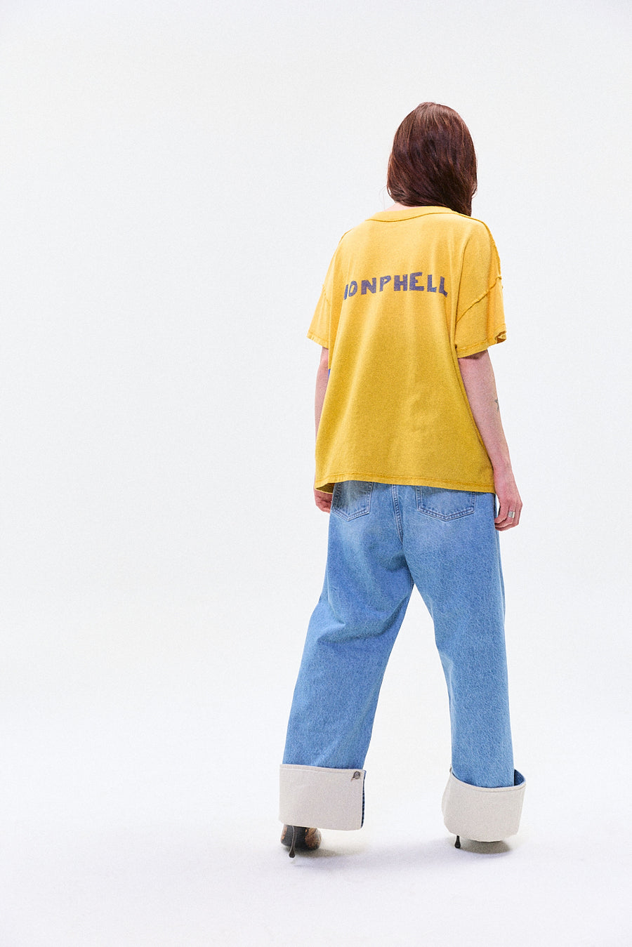 "BLUE" t-shirt yellow