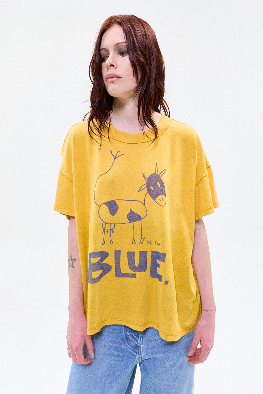 "BLUE" t-shirt yellow