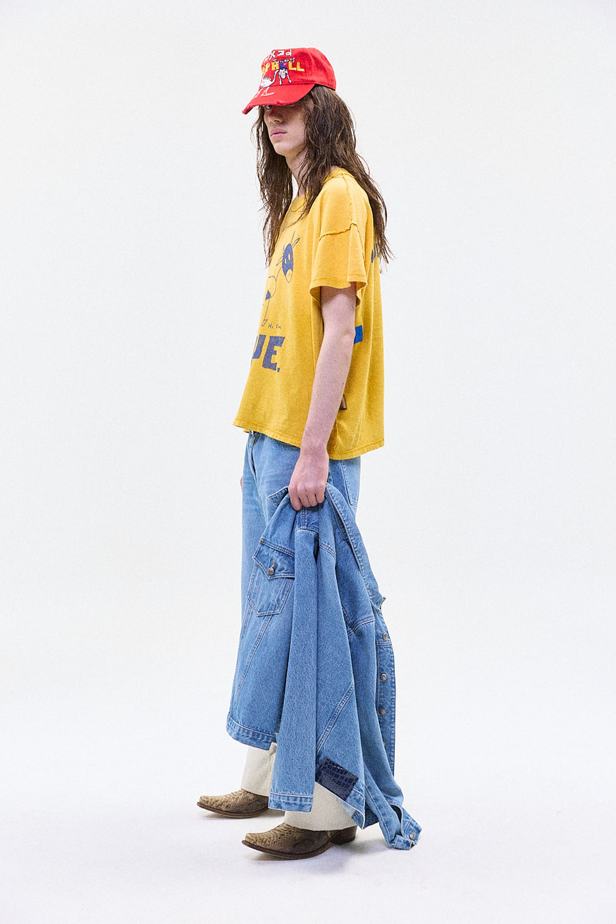 "BLUE" t-shirt yellow