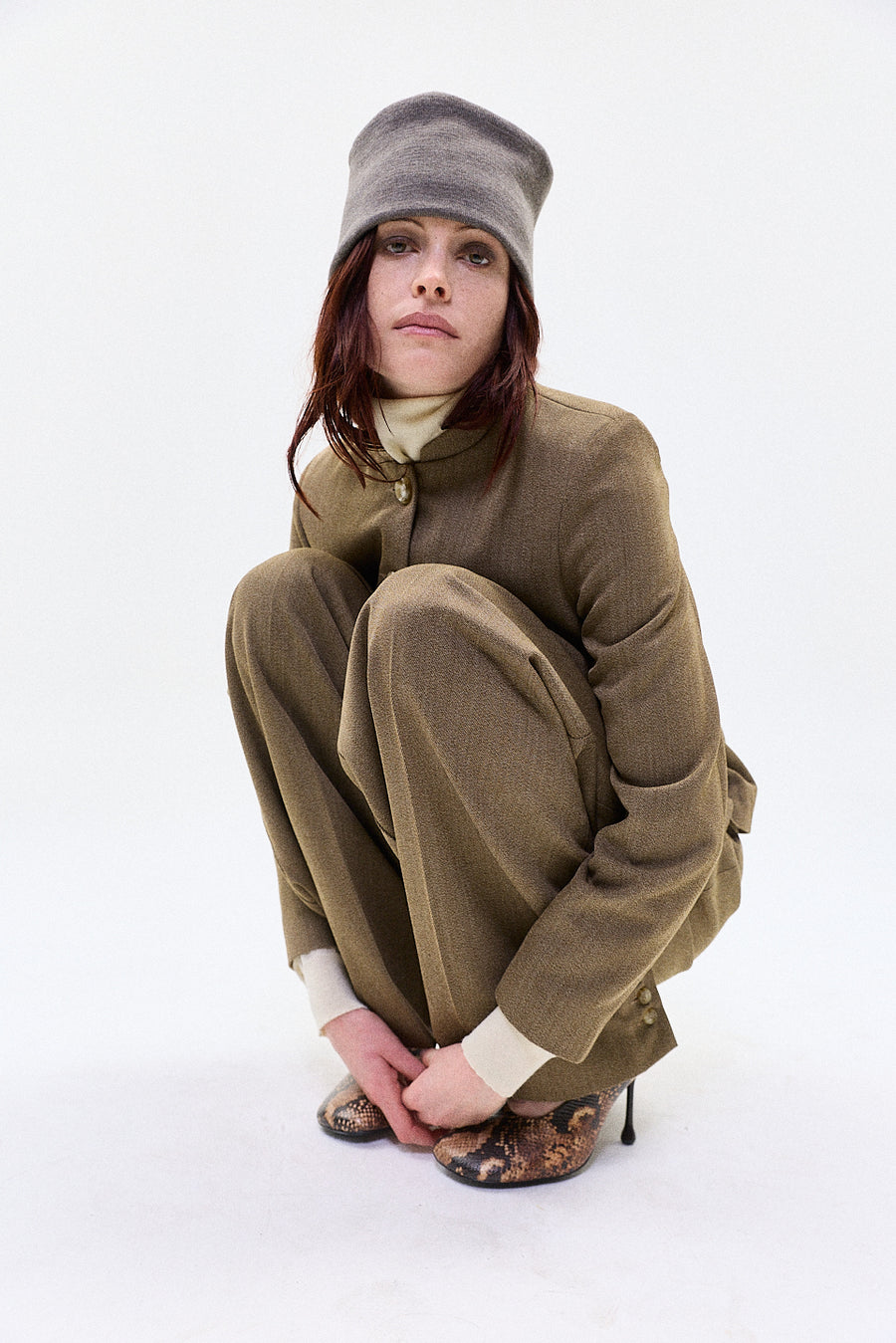 "YUNA" wool trouser sand