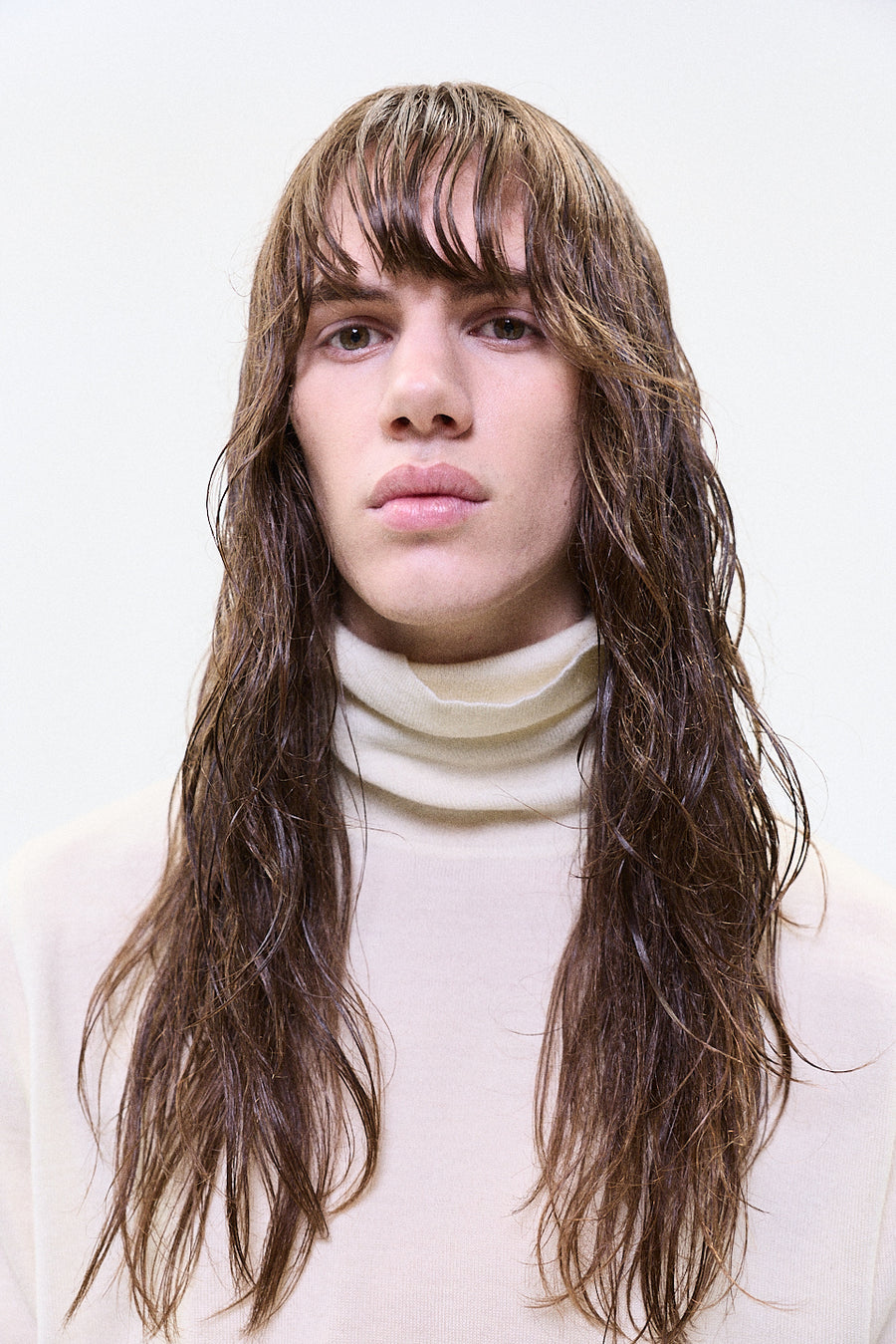 "REMI" lightweight highneck knit cream