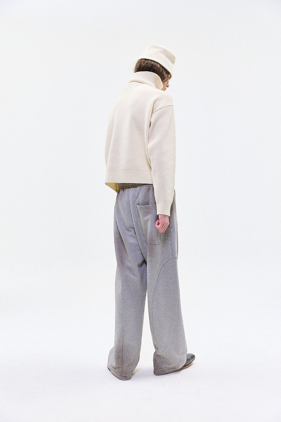 "DANTE" turtle neck knit ivory