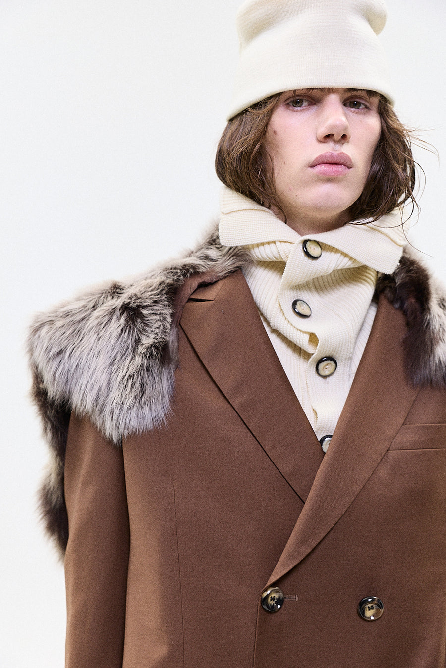 "JIMMY" FUR TRIM TAILORED DB BLAZER SAND