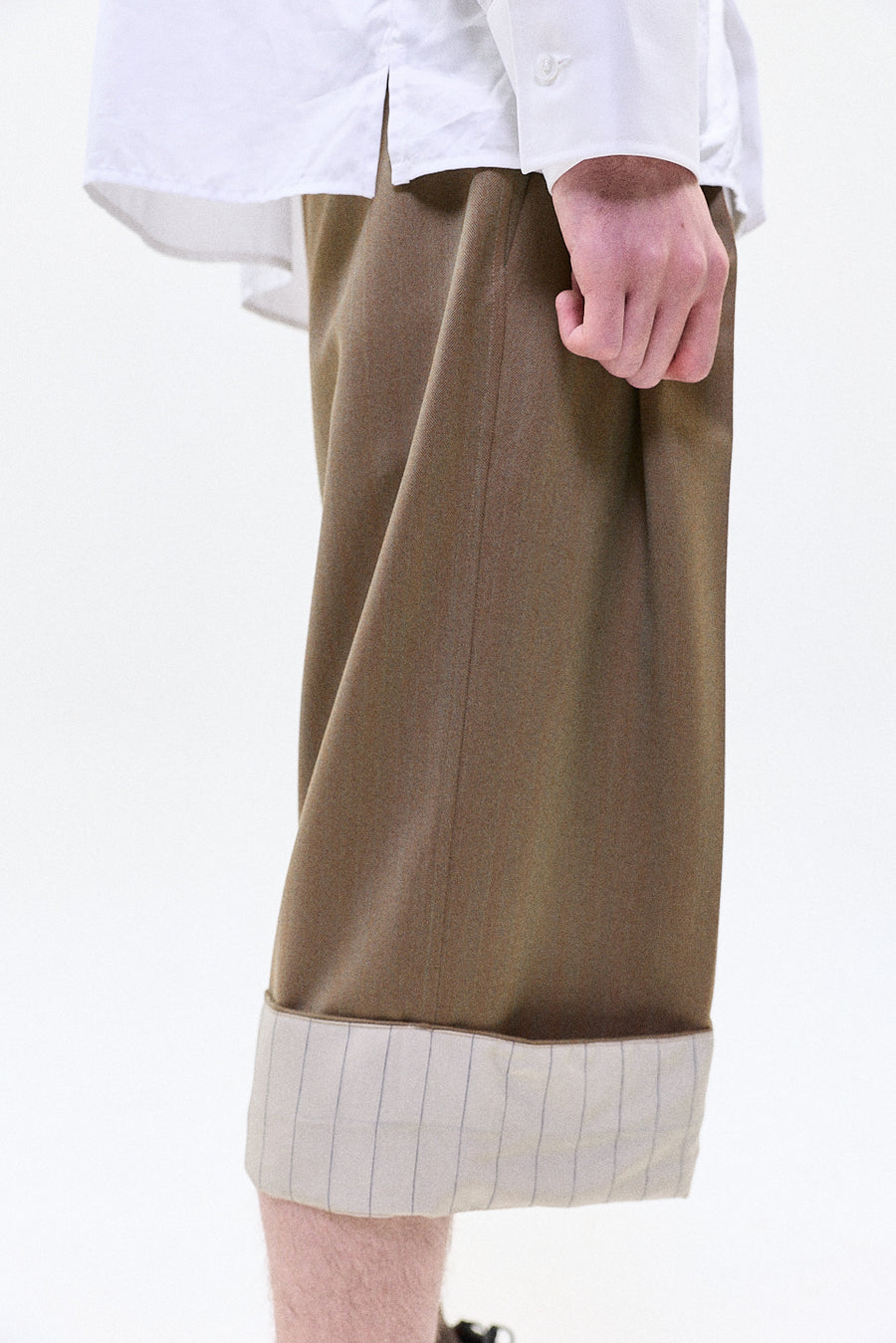 "SABEL" Wool 3/4 short with cuff hazel