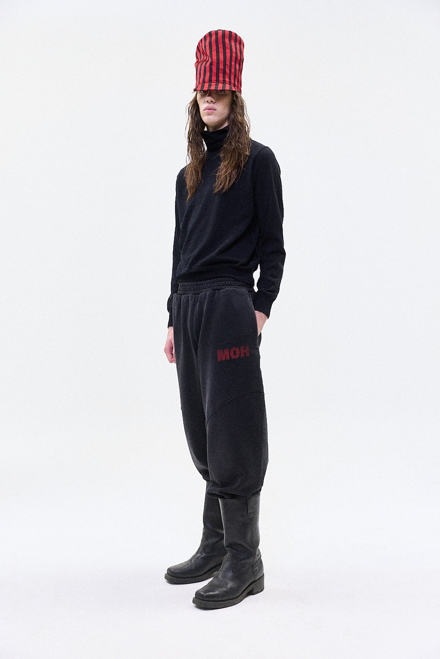 "Conductor" high hat red/black silk