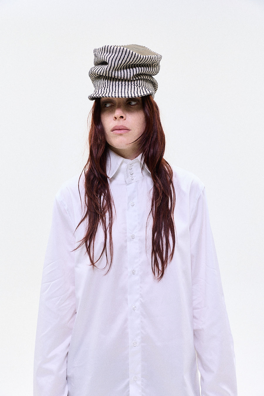 "ARI" Structured button up shirt white