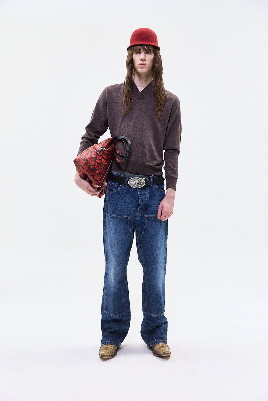 "FRIDA" lightweight v neck knit brown