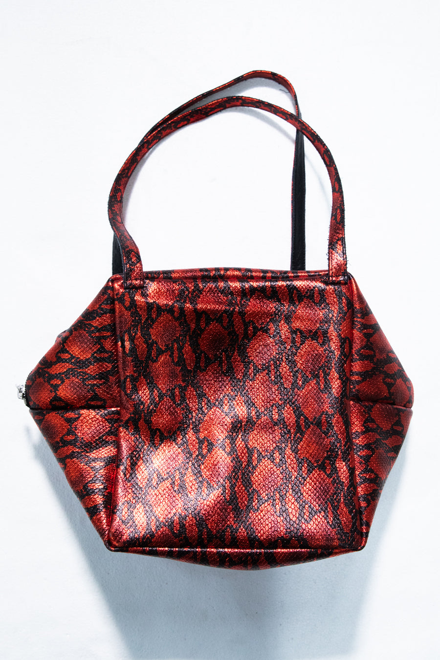 "LEON" snakeskin bag red