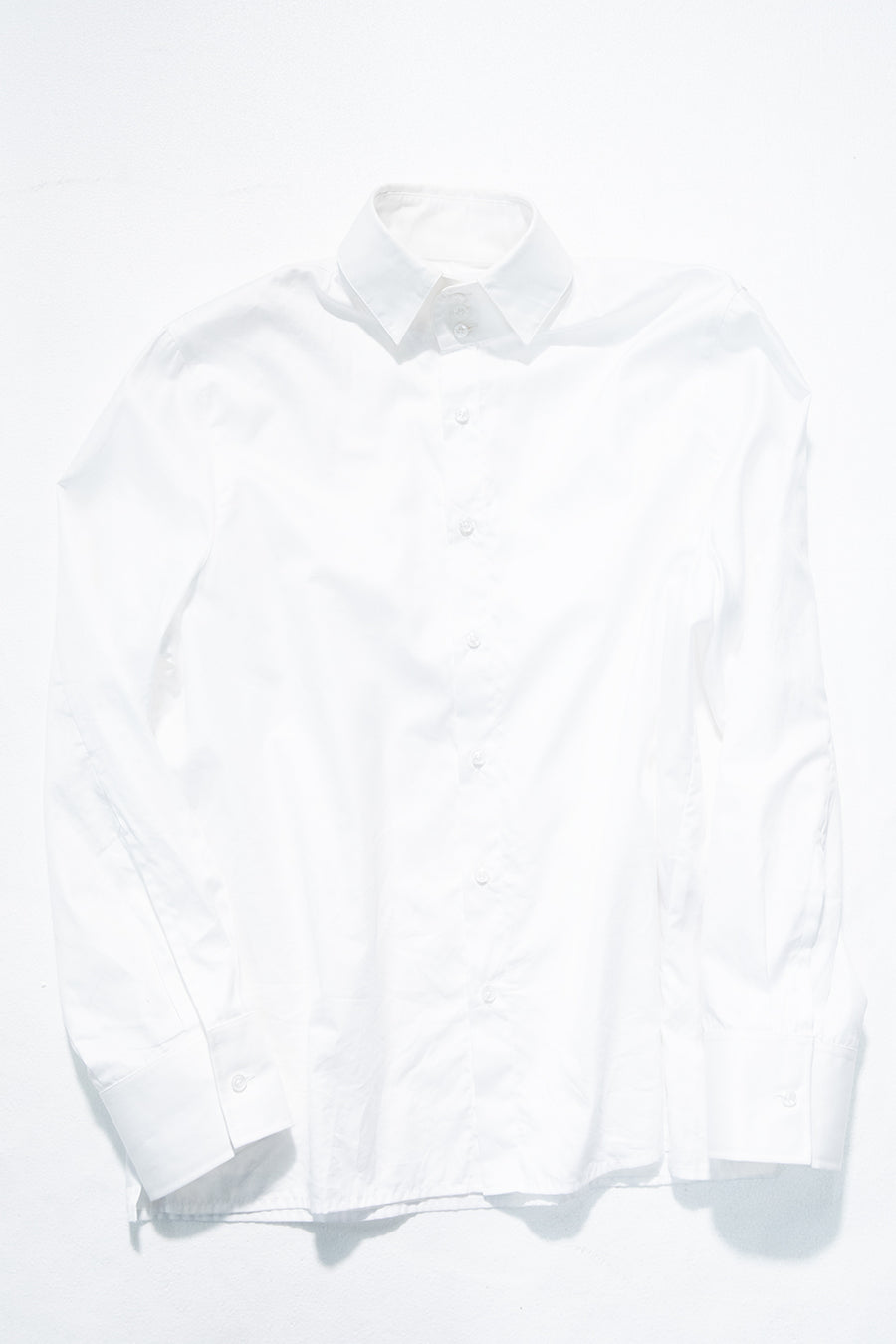 "ARI" Structured button up shirt white