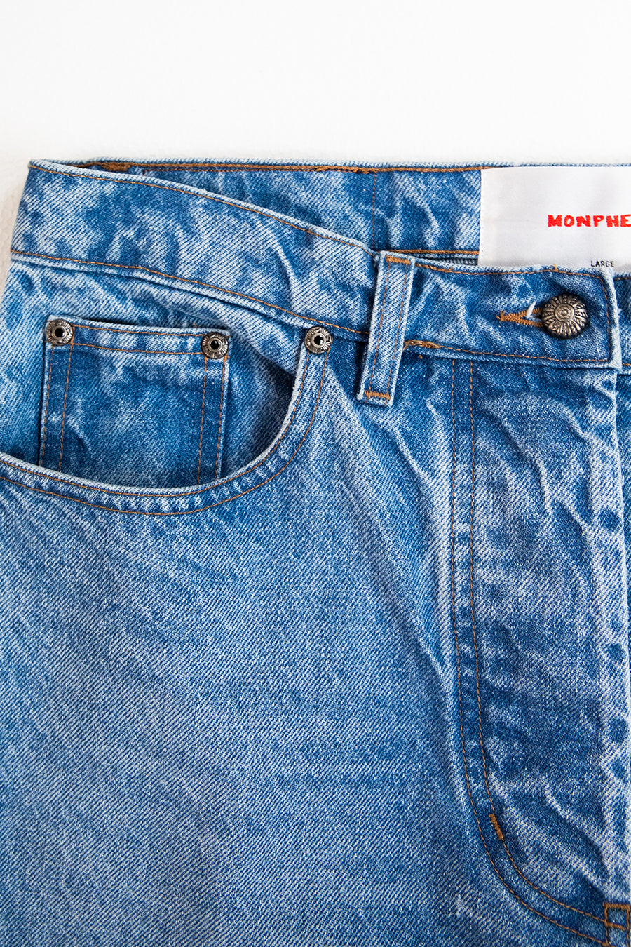 "LEO" ivory cuff denim
