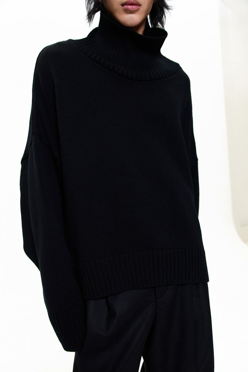 "MO" OVERSIZED MERINO WOOL KNITTED JUMPER MIDNIGHT
