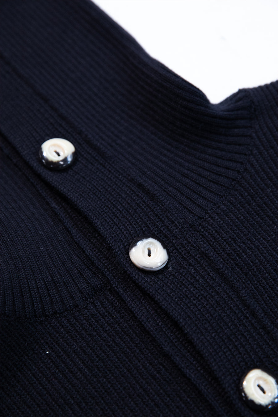 "DANTE" turtle neck knit midnight